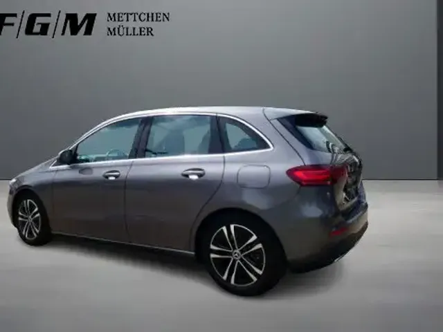 Mercedes-Benz B 250