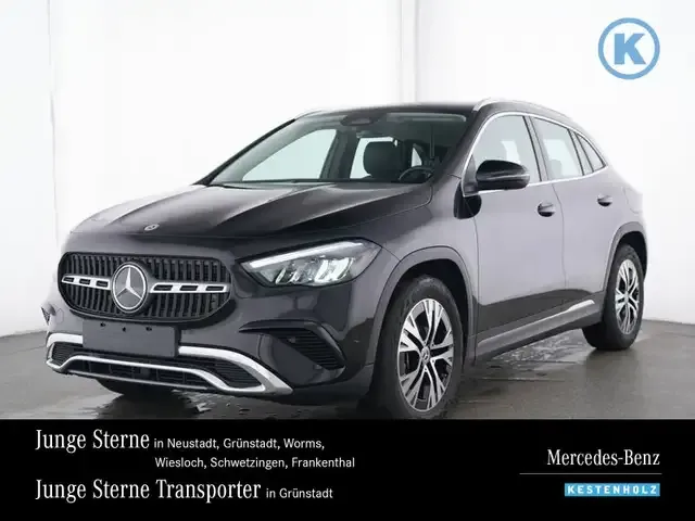 Mercedes-Benz GLA 180