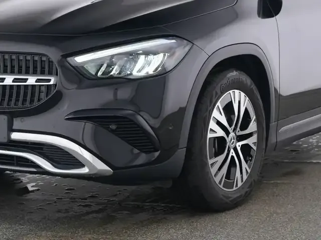 Mercedes-Benz GLA 180
