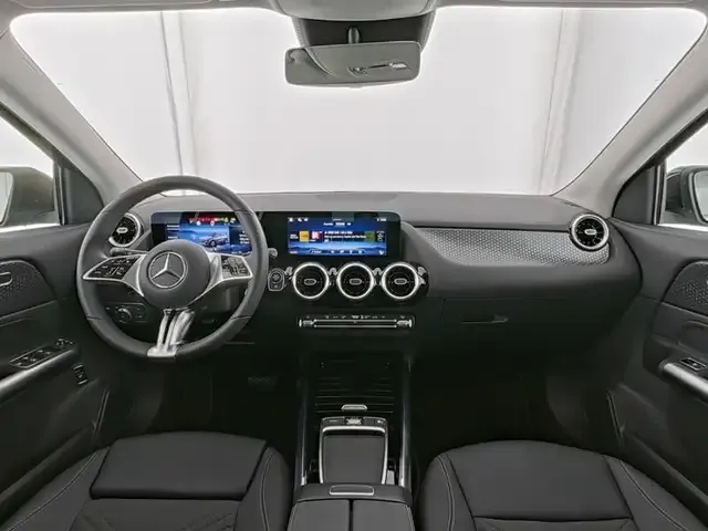 Mercedes-Benz GLA 180
