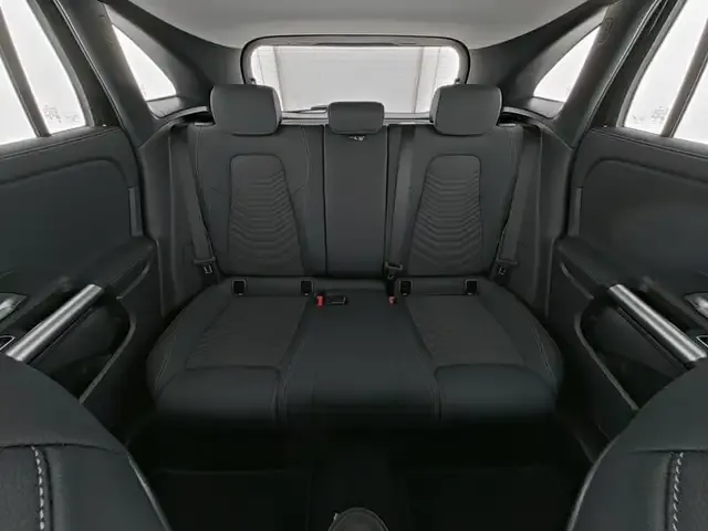 Mercedes-Benz GLA 180
