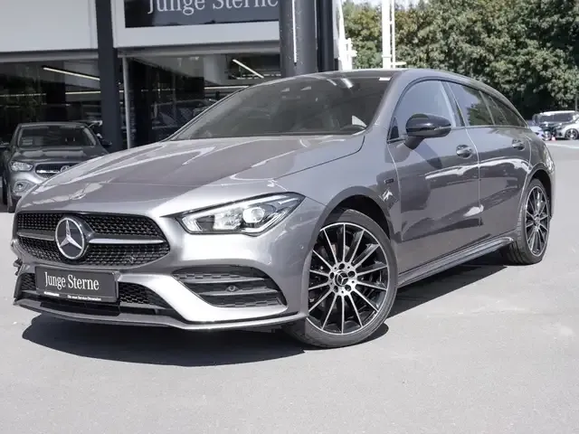 Mercedes-Benz CLA 250