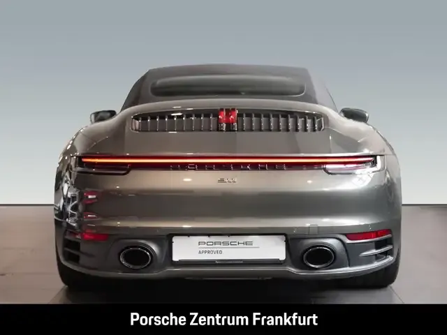 Porsche 992