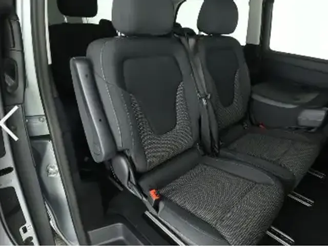 Mercedes-Benz EQV 300