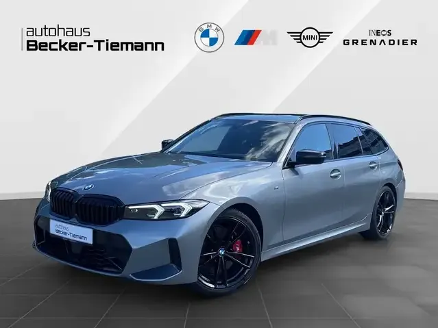 BMW 330