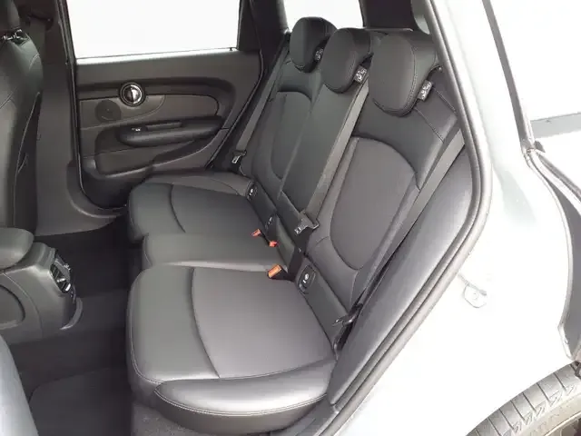 MINI Cooper Clubman