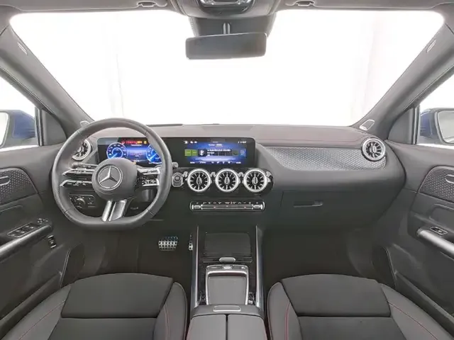 Mercedes-Benz EQA 300