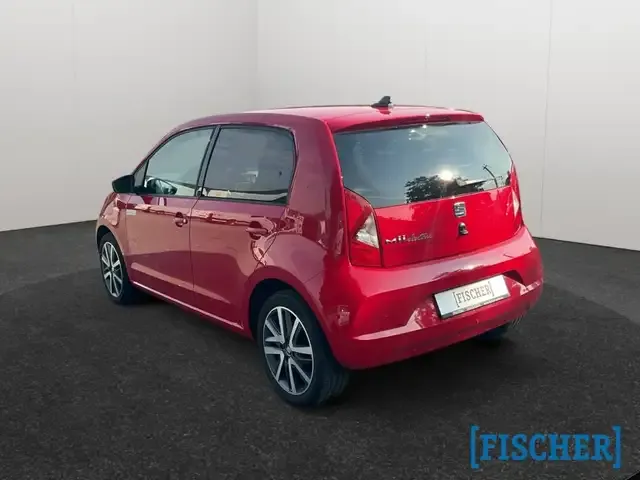 SEAT Mii