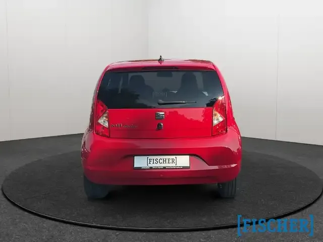 SEAT Mii