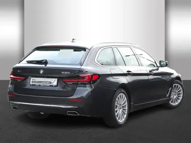 BMW 530