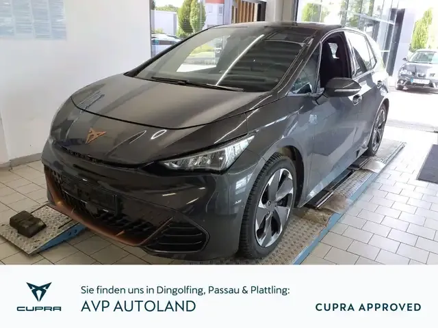 CUPRA Born