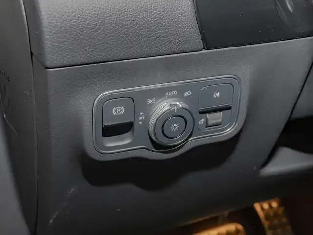 Mercedes-Benz GLA 220