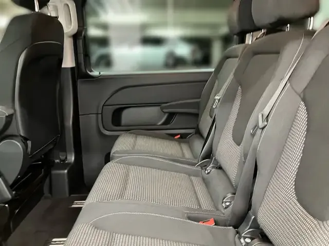 Mercedes-Benz EQV 300