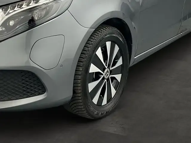 Mercedes-Benz EQV 300