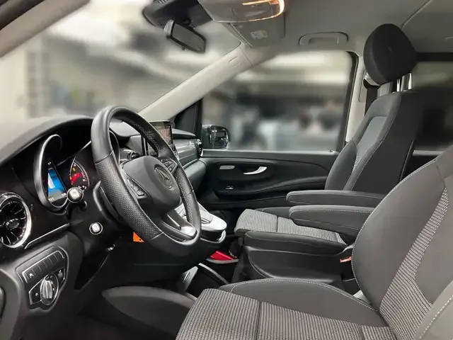 Mercedes-Benz EQV 300