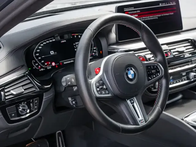 BMW M5