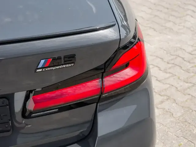 BMW M5