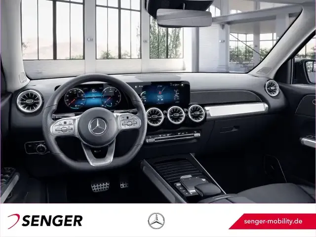 Mercedes-Benz GLB 220