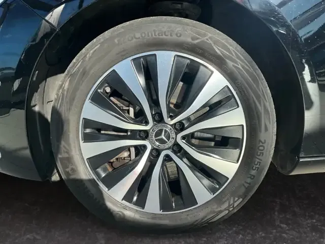 Mercedes-Benz B 250