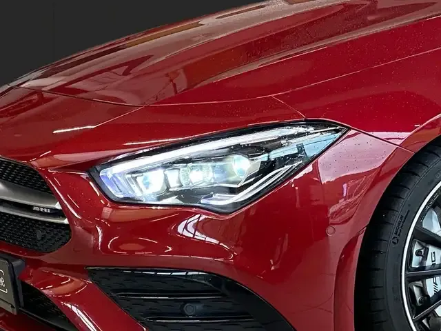 Mercedes-Benz CLA 35 AMG