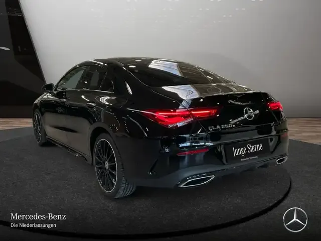 Mercedes-Benz CLA 250