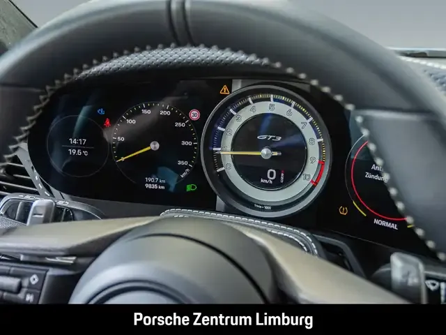 Porsche 992