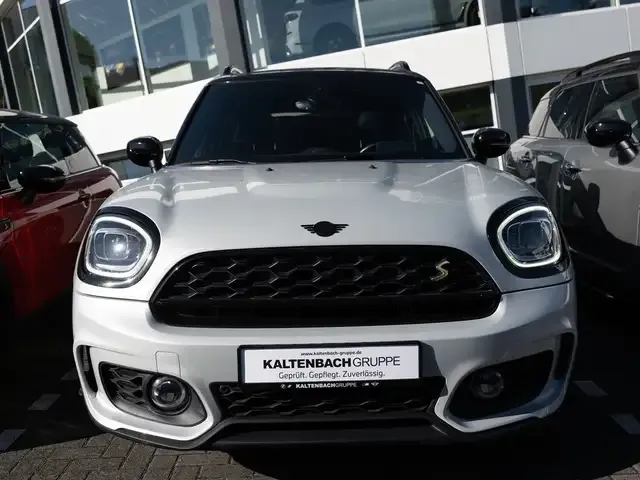 MINI Cooper SE Countryman