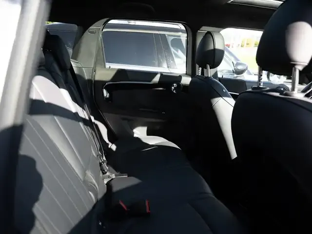 MINI Cooper SE Countryman