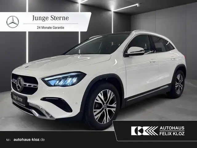 Mercedes-Benz GLA 200