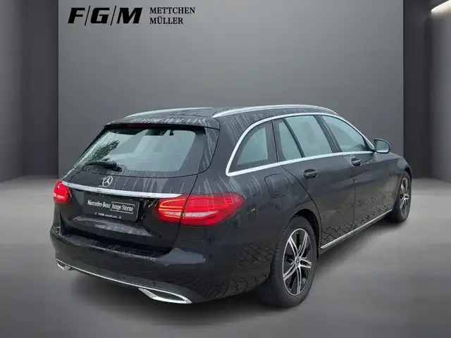 Mercedes-Benz C 180