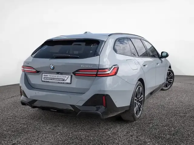 BMW 540