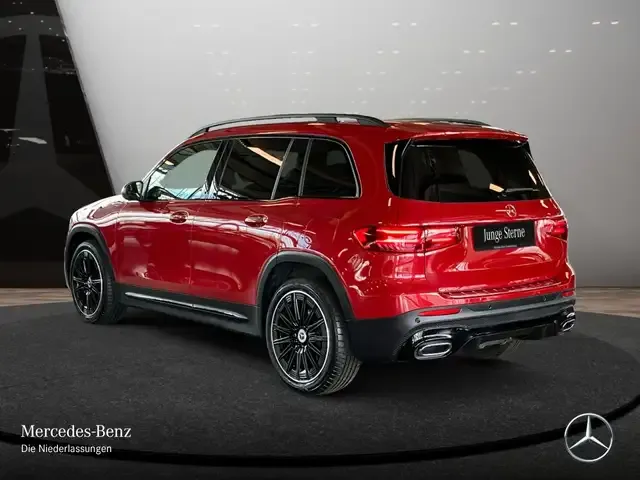 Mercedes-Benz GLB 220