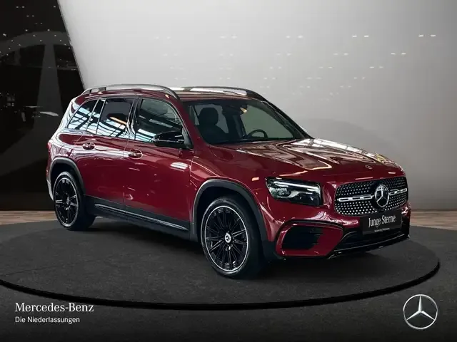 Mercedes-Benz GLB 220