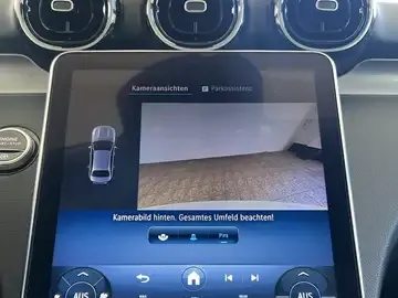Mercedes-Benz C 220