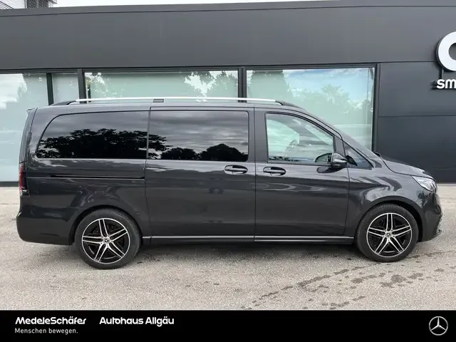Mercedes-Benz V 250
