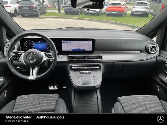 Mercedes-Benz V 250