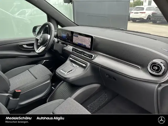Mercedes-Benz V 250