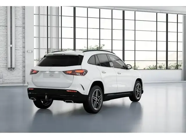 Mercedes-Benz GLA 220