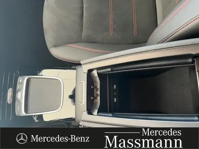Mercedes-Benz A 35 AMG