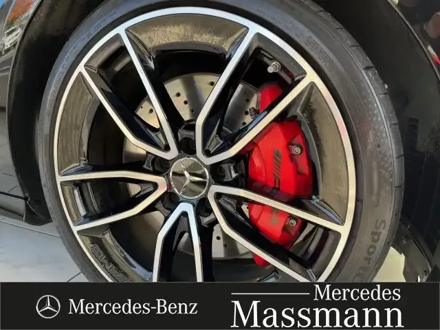 Mercedes-Benz A 35 AMG
