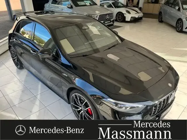 Mercedes-Benz A 35 AMG