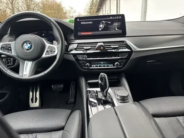 BMW 540