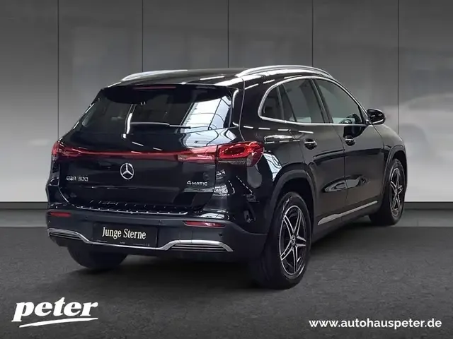 Mercedes-Benz EQA 300