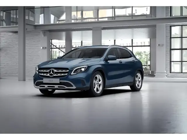 Mercedes-Benz GLA 200