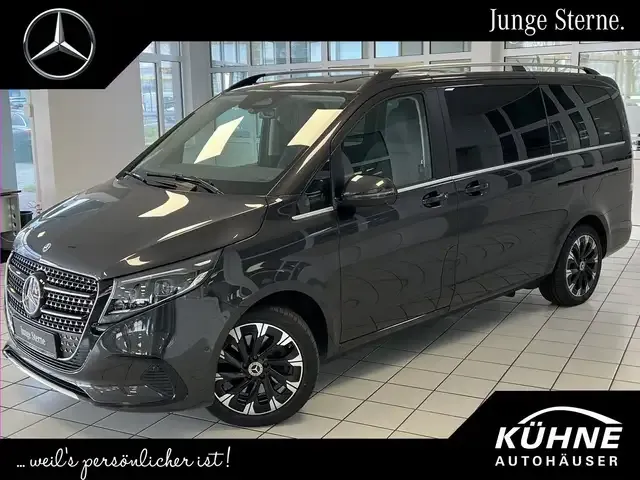 Mercedes-Benz V 250