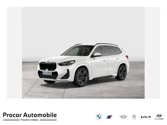 BMW iX1