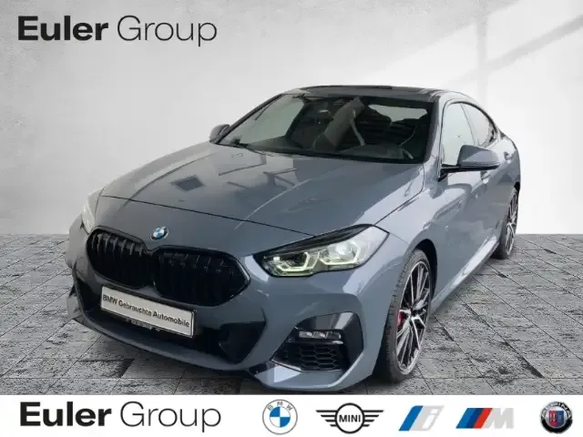 BMW 220