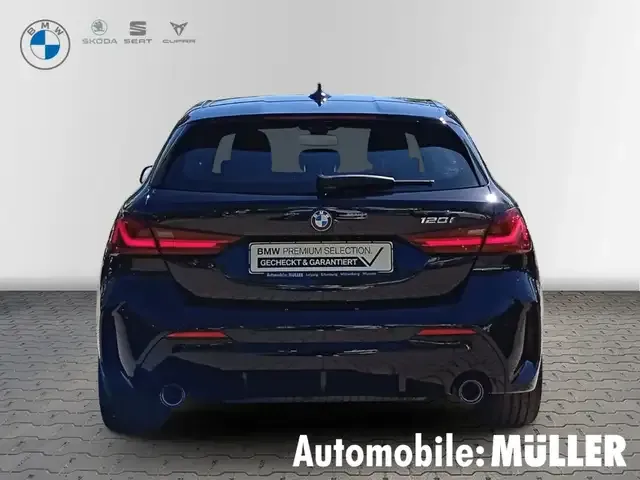 BMW 120