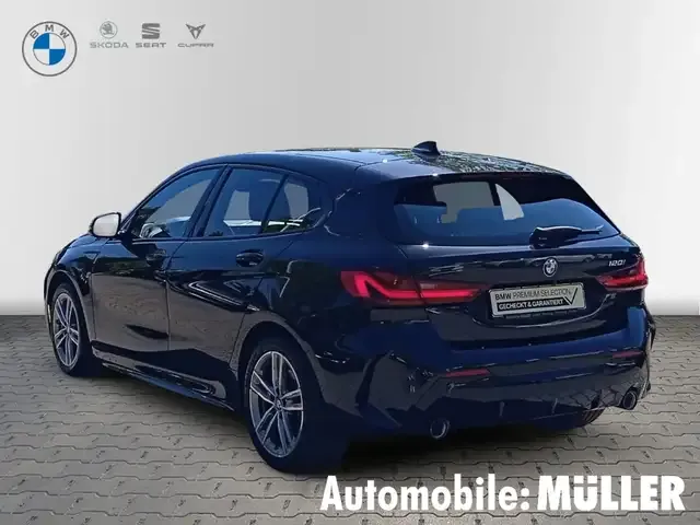 BMW 120