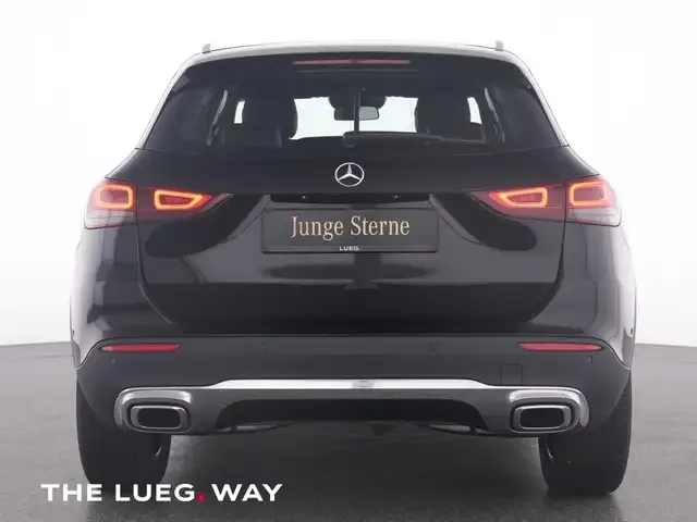 Mercedes-Benz GLA 180